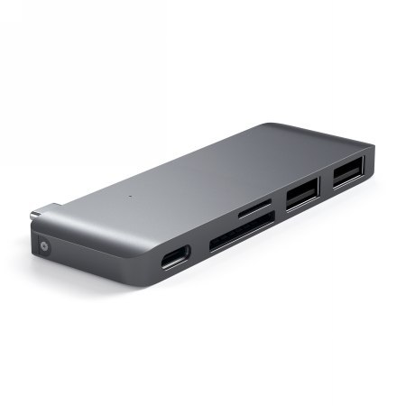 Satechi Type-C USB Passthrough Hub - aluminiowy Hub do urządzeń mobilnych USB-C (USB-C 60W, 2x USB-A, czytnik kart micro/SD) (sp