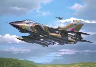 Revell Model plastikowy Tornado GR. Mk. 1 RAF