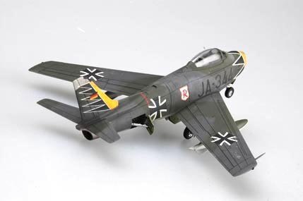 Hobby Boss F-86F-40 Sabre