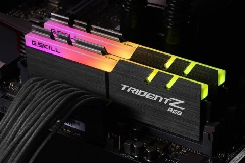 G.SKILL Pamięć DDR4 32GB (2x16GB) TridentZ RGB for AMD 3200MHz CL16 XMP2