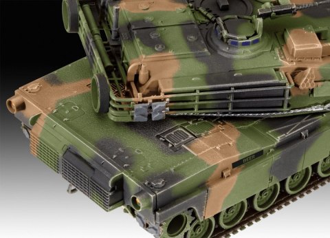 Revell Model plastikowy M1A2 Abrams 1/72