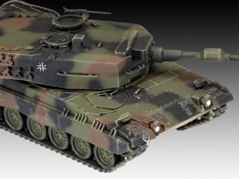 Revell Model plastikowy SLT 50-3 Elefant + Leopard 2A4