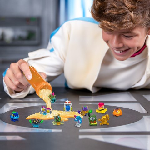 Cobi Figurki Mr Beast Lab - Rój tuba 2-pak