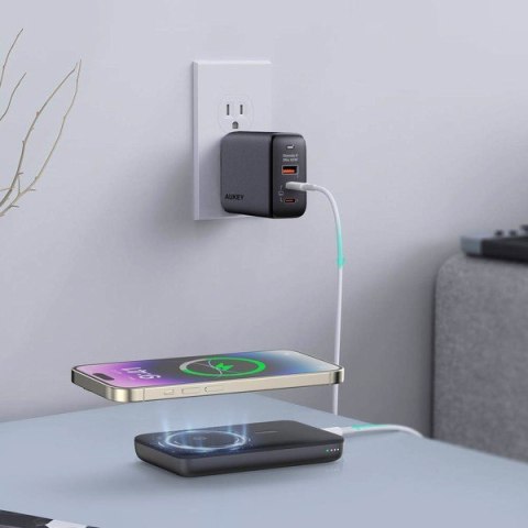 AUKEY PB-MS01 MagSafe PowerBank 6700mAh 20W LED USB-C