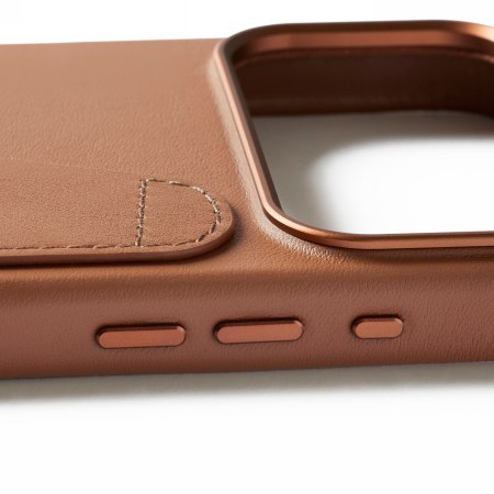Mujjo Wallet Leather Case - etui skórzane do iPhone 17 Pro Max kompatybilne z MagSafe (tan)