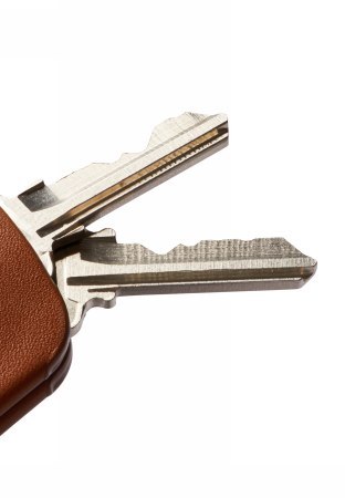 Bellroy Key Cover Plus 3rd ed. - skórzane etui na klucze (caramel)