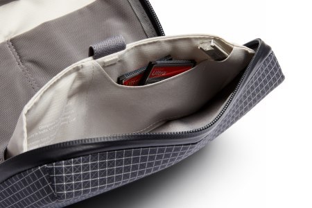 Bellroy Tech Kit - organizer na akcesoria mobilne (arcade gray)