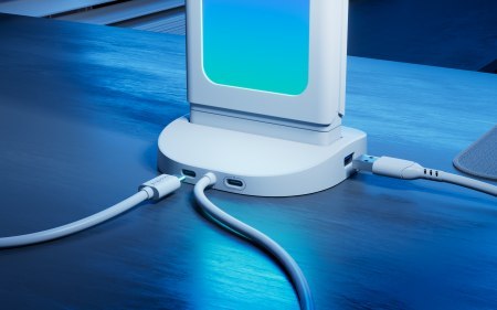 Nanoleaf Pegboard Desk Dock - podświetlana stacja dokująca do urządzeń peryferyjnych (white)