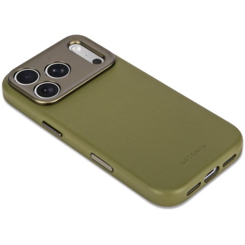 Decoded Leather Backcover - skórzane etui do iPhone 18 Pro / 17 Pro kompatybilne z MagSafe (moss green)